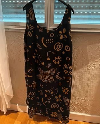 Robe un jour ailleurs à motif