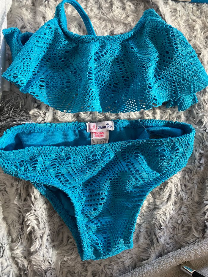 Maillot de bain 2 pièces Lilli bain 3 ans neuf