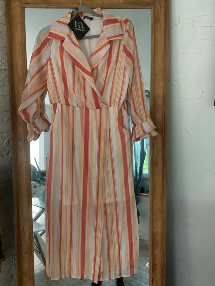 Robe Manoukian longue taille 36 neuve avec étiquette - photo numéro 2