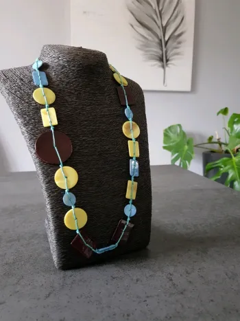 Collier sautoir fantaisie bleu/vert/marron neuf