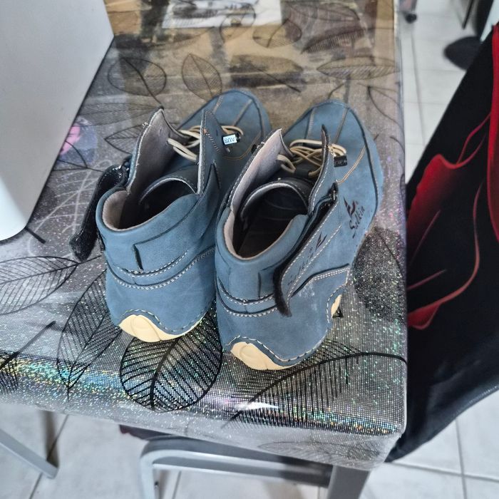 Baskets neuves T 44 - photo numéro 5