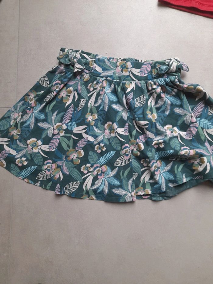 Jupe taille 6 ans