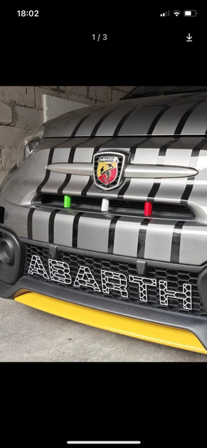 Calandre Avant En Fibre De Carbone Véritable Pour Abarth 595/695 2017-2023 – Décor Extérieur – Style Italien