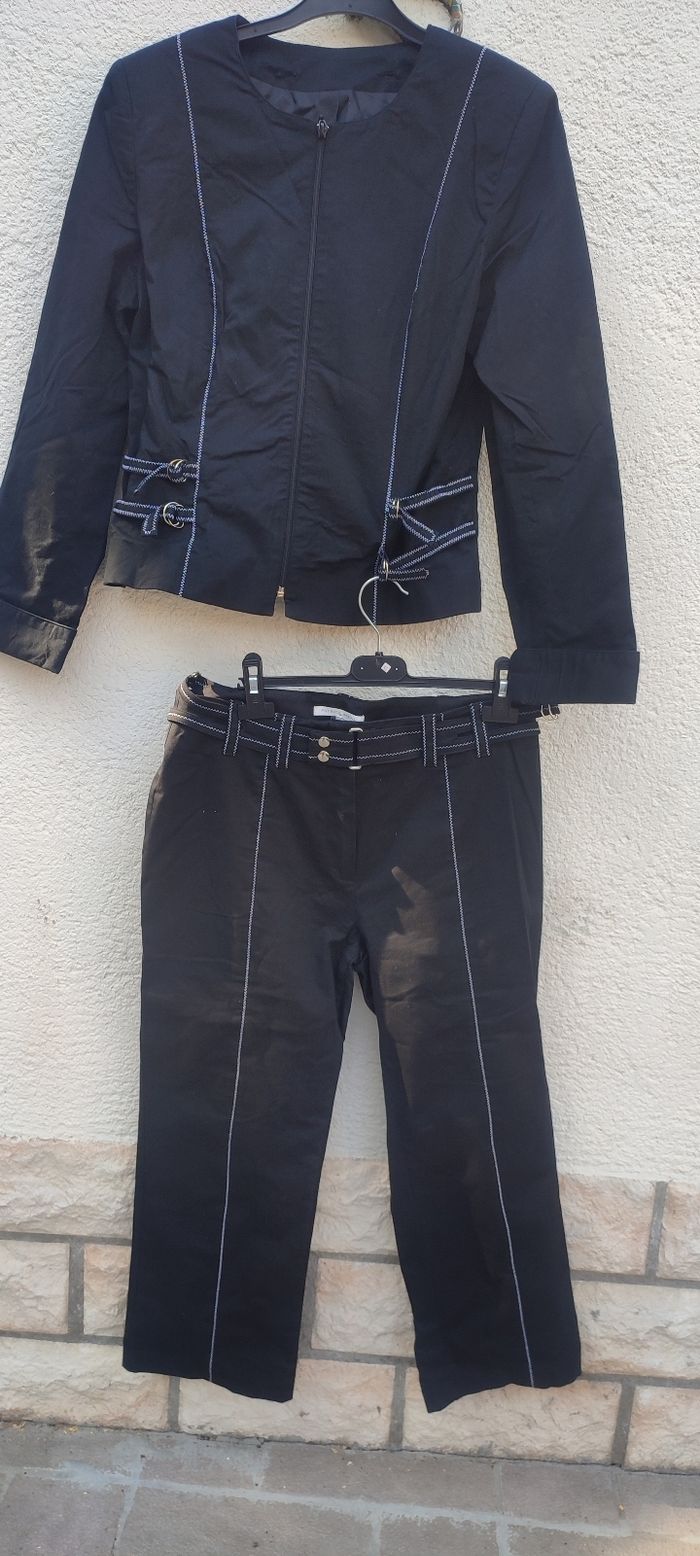 Ensemble tailleur femme - photo numéro 3