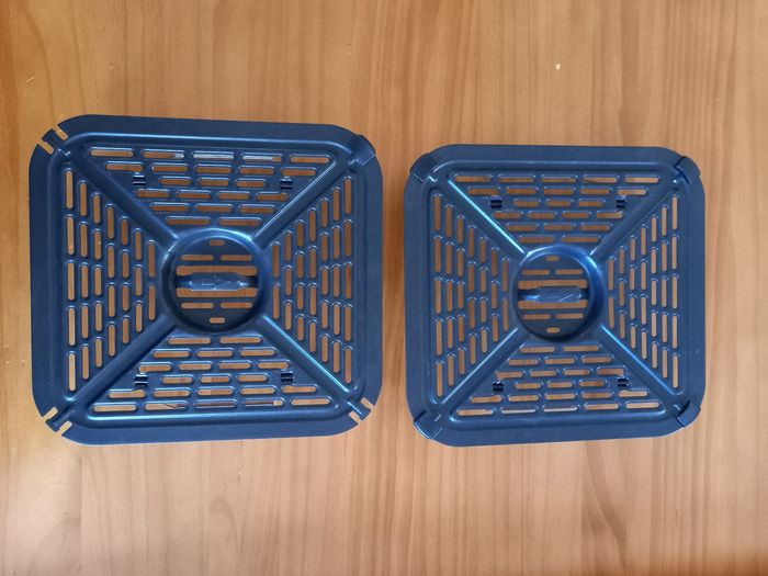2 grilles pour Air Fryer Arthur Martin - photo numéro 3