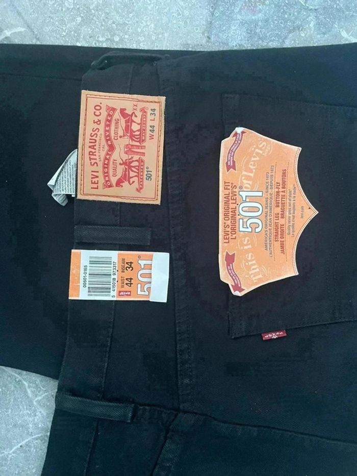 Pantalon/ Jeans levis 501 W44 L34 (4XL) - photo numéro 4