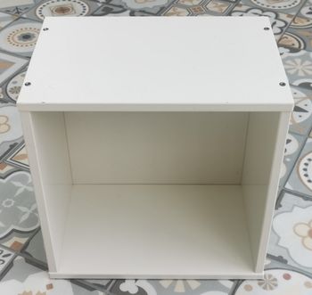 Etagère FORHOJA IKEA en bon état
