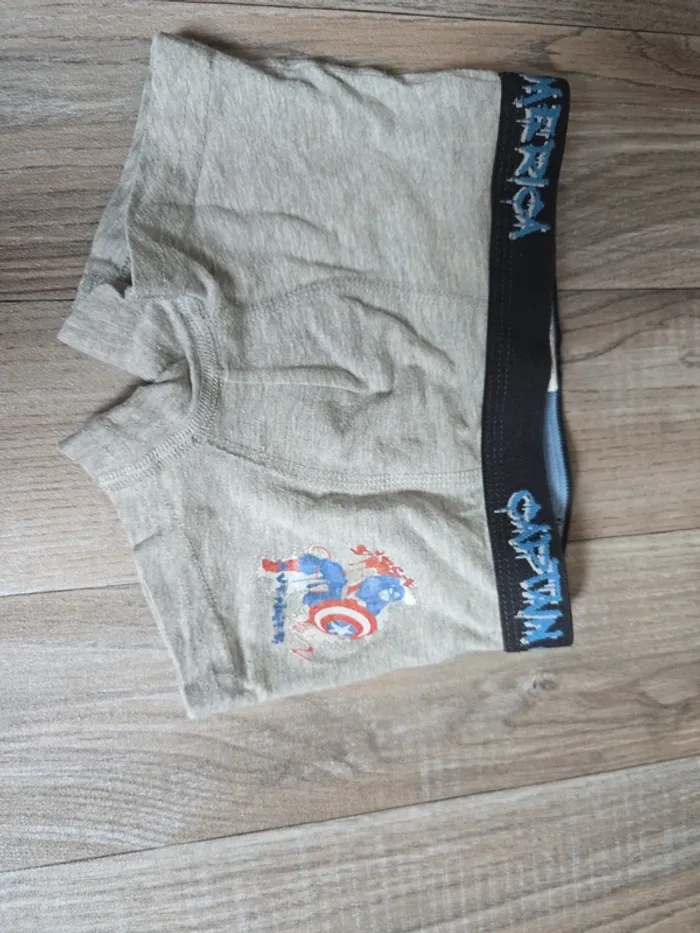 Caleçon taille 2 - 3 ans - photo numéro 4