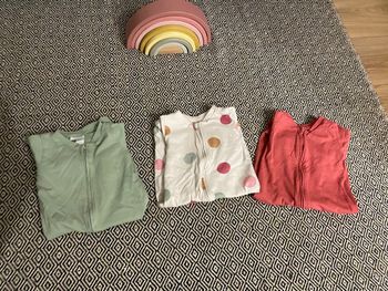Lot de 3 pyjamas 6 mois h et m