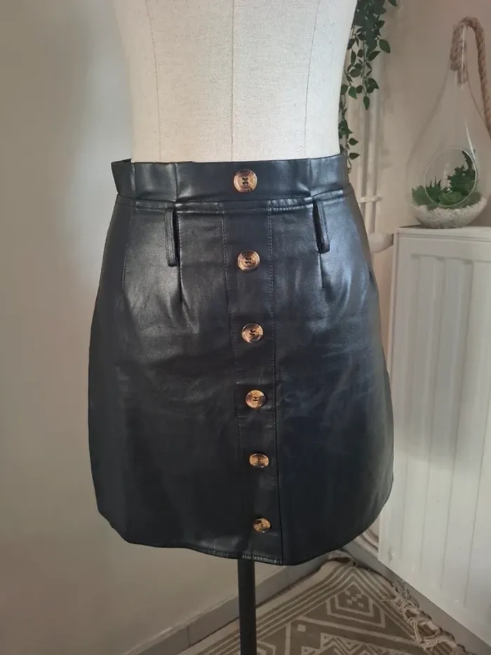 Mini jupe shein T36