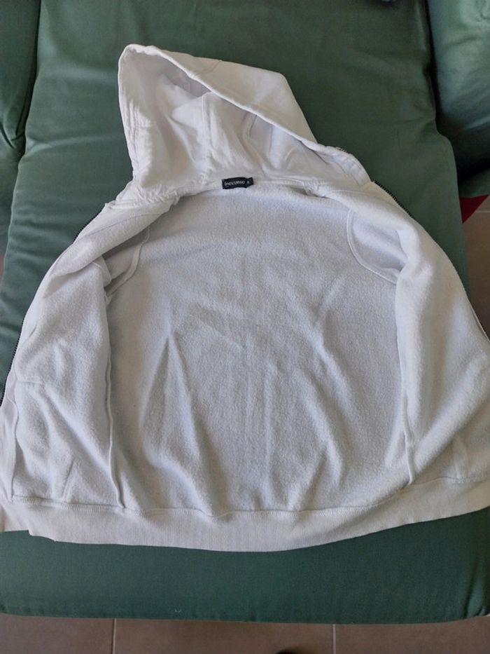 Sweat blanc à Capuche T12A - photo numéro 5