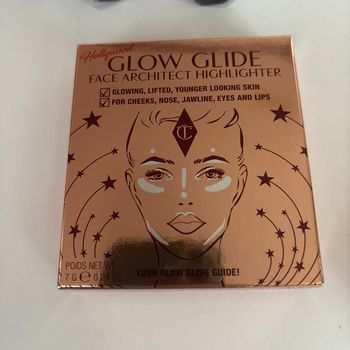 CHARLOTTE TILBURY