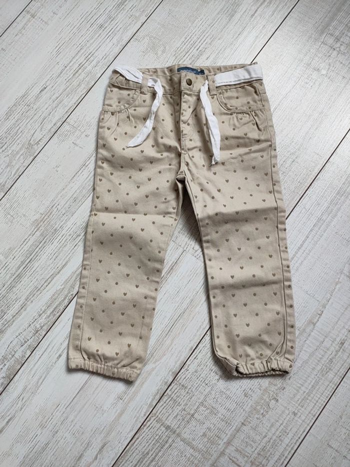 Pantalon beige pois et coeur
