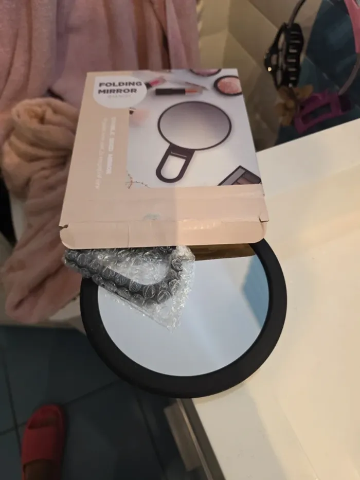 Miroir grossissant