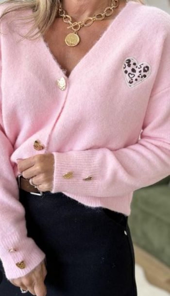 Sublime gilet rose doux avec coeur léopard T.U 36/42