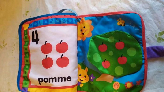 Livre d'éveil interactif - photo numéro 9