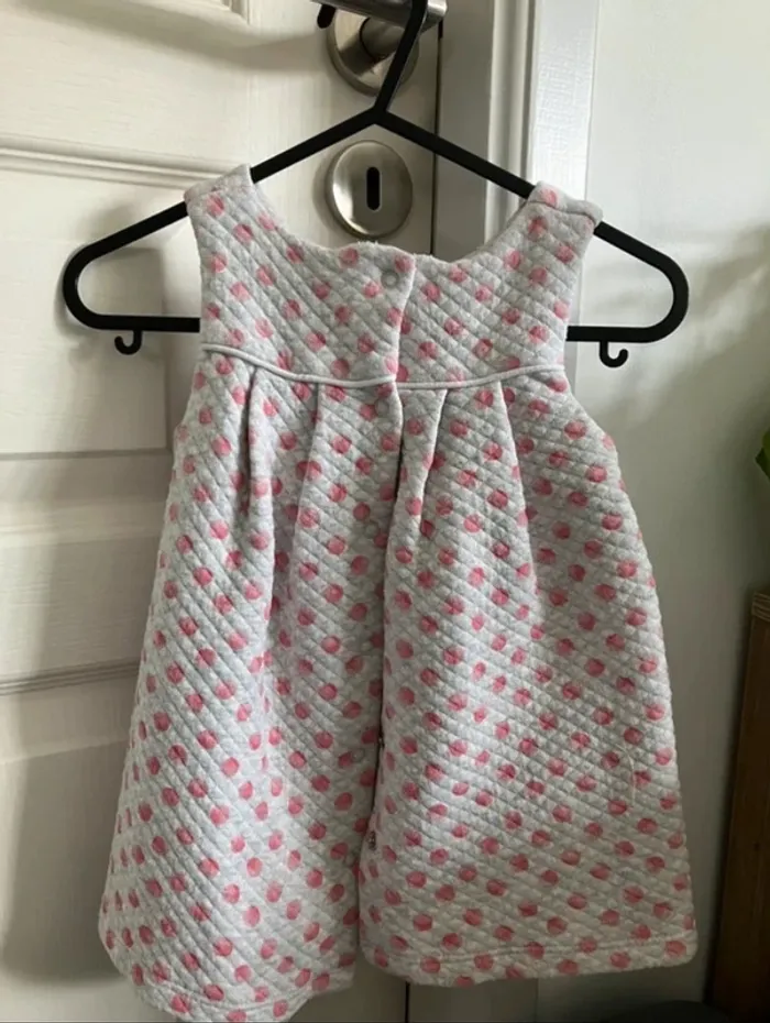 Lot de deux tenues d’été 6 mois +2 shorts fille offerts - photo numéro 10