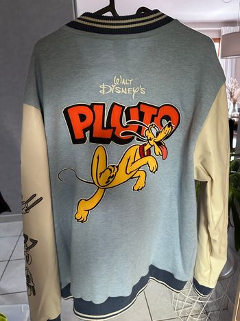 Veste NEUVE Disney série Pluto