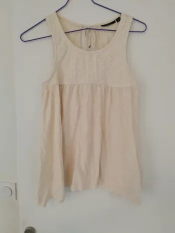 Haut beige Kiabi taille M