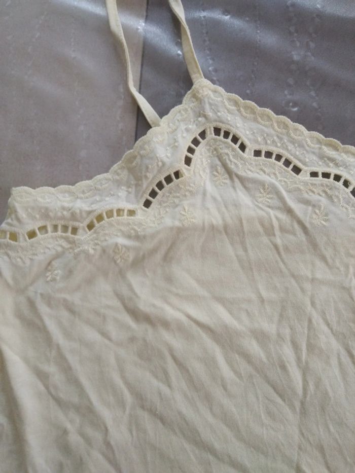 Débardeur brodé - photo numéro 2