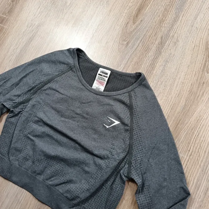 Hauts gymshark femme gris clair M - photo numéro 2