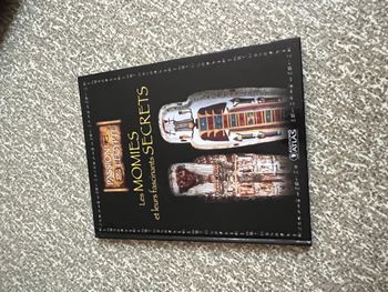 Livre - Atlas : Les momies et leurs fascinants secrets - Passion de l'Égypte