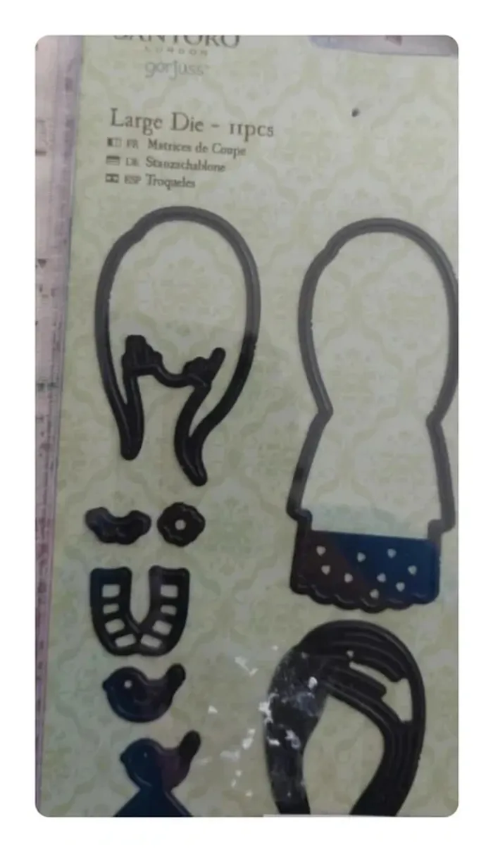 Lot  de pochoirs mode Santoro- Accessoires DIY pour customisation textile,  neuf - photo numéro 3