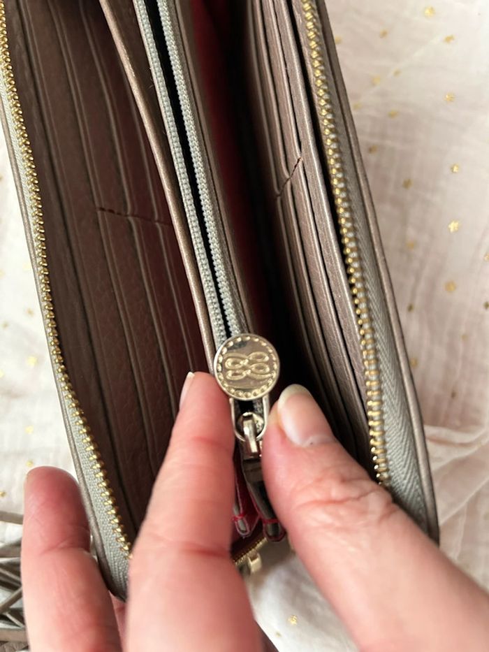 Compagnon Lancel en cuir taupe portefeuille - photo numéro 13