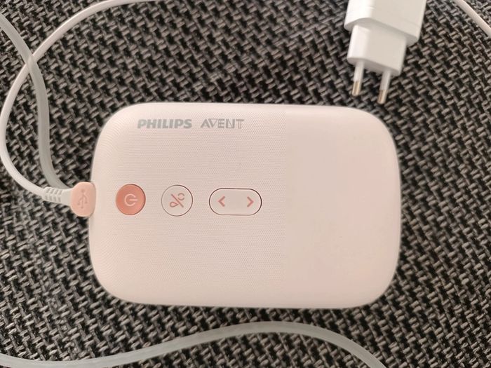 Tire lait électrique Philips avent + tire lait manuel - photo numéro 2