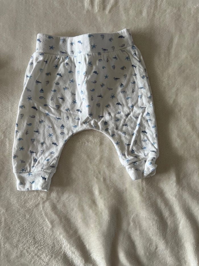 Lot de 2 pantalons Benetton + Noukies - photo numéro 2