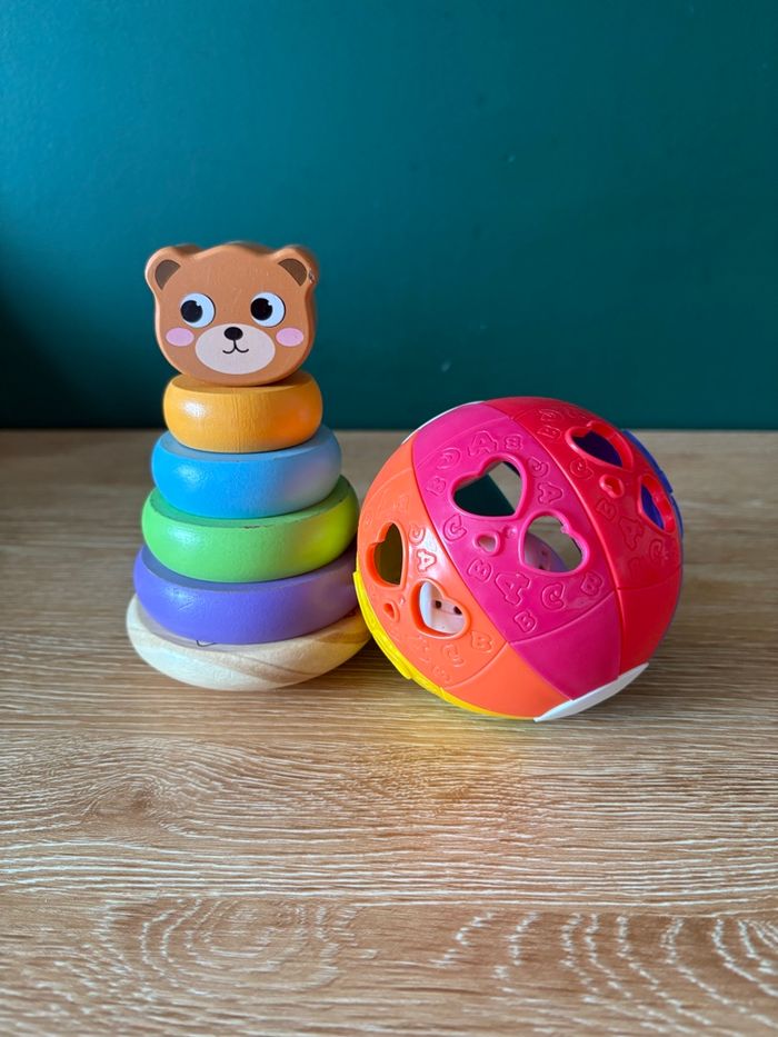 Lot de jouets d’éveil