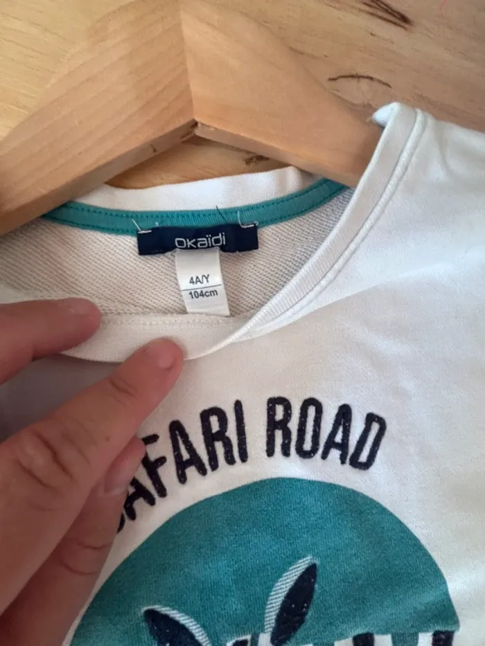 Joli pull léger blanc • Okaïdi • 4 ans - photo numéro 3