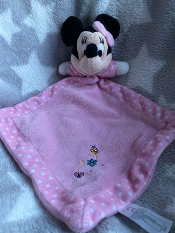 Doudou souris Minnie Disney Kiabi 