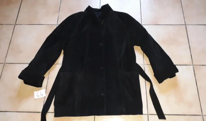 Veste en cuir T44 - photo numéro 2