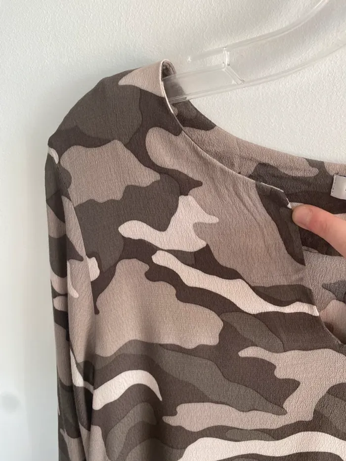 Blouse liu jo camouflage verte - photo numéro 2