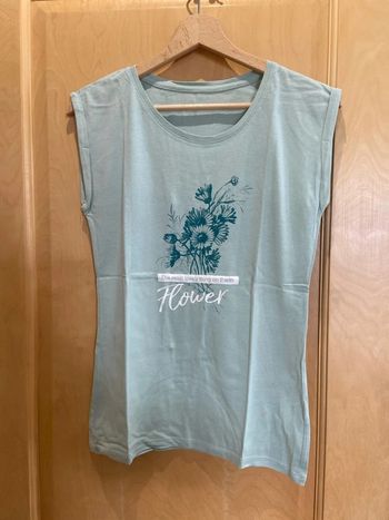 Teeshirt imprimé fleurs in extenso turquoise