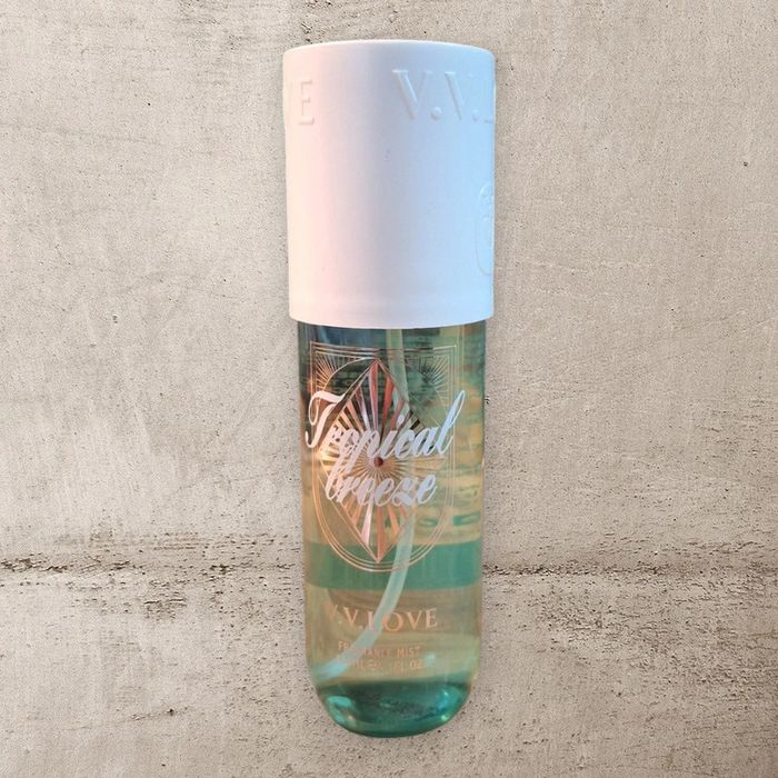 Tropical Breeze – Copacabana Brume Corps & Cheveux V.V Love 150 ml
