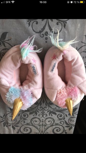 Chaussons licorne Isotoner taille 31/32