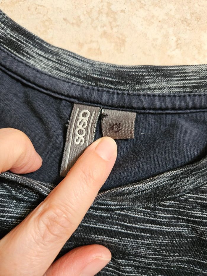 Tshirt ASOS xs - photo numéro 4