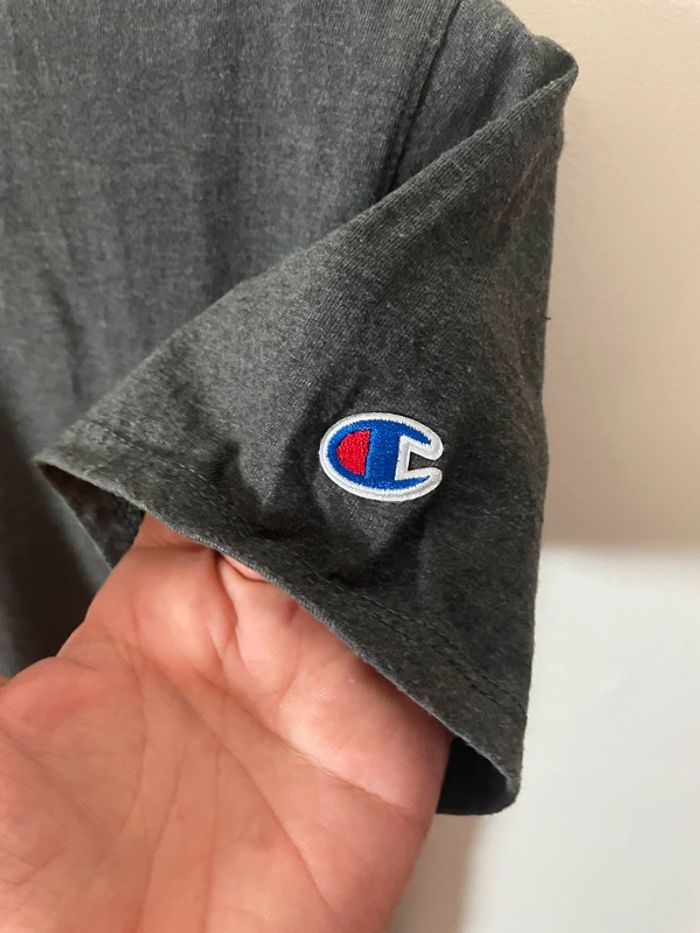 T-shirt Champion homme gris – Taille S – Logo brodé cœur et manche - photo numéro 4