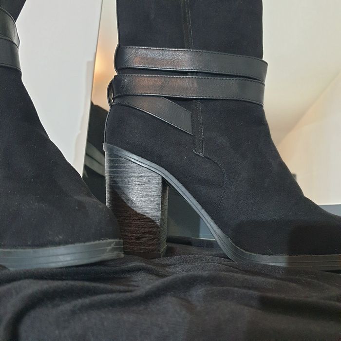 demi botte en daim noir - photo numéro 2