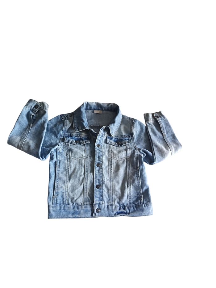 Veste en jean 6 ans name .it
