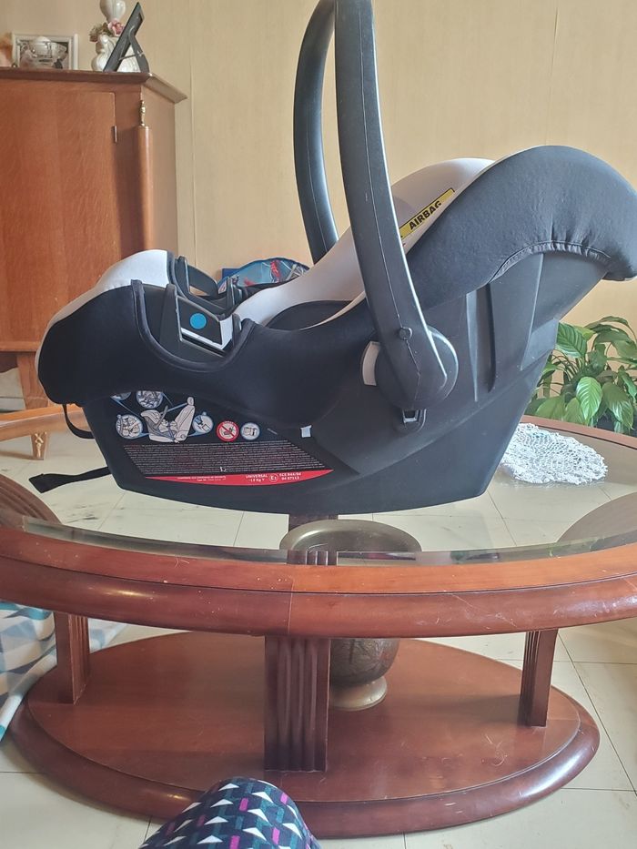 Cosy qui fait siege auto - photo numéro 3