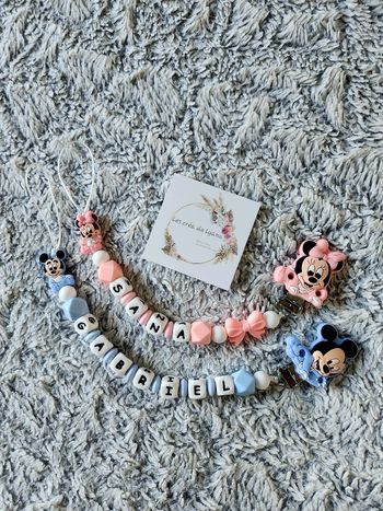 Attache tetine personnalisée 