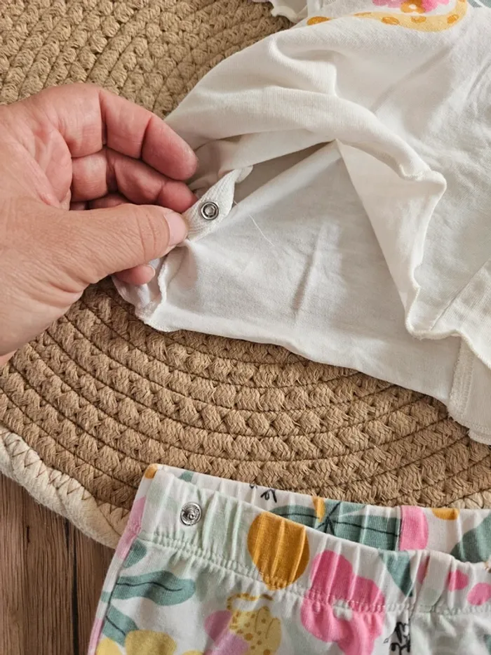 Ensemble 6 mois - photo numéro 4