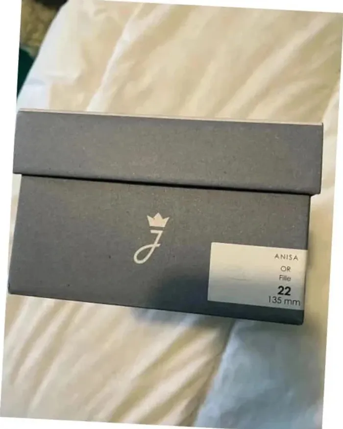Chaussures dorées bébé fille Jacadi T 22 élégantes confortables souples et pratiques - photo numéro 3