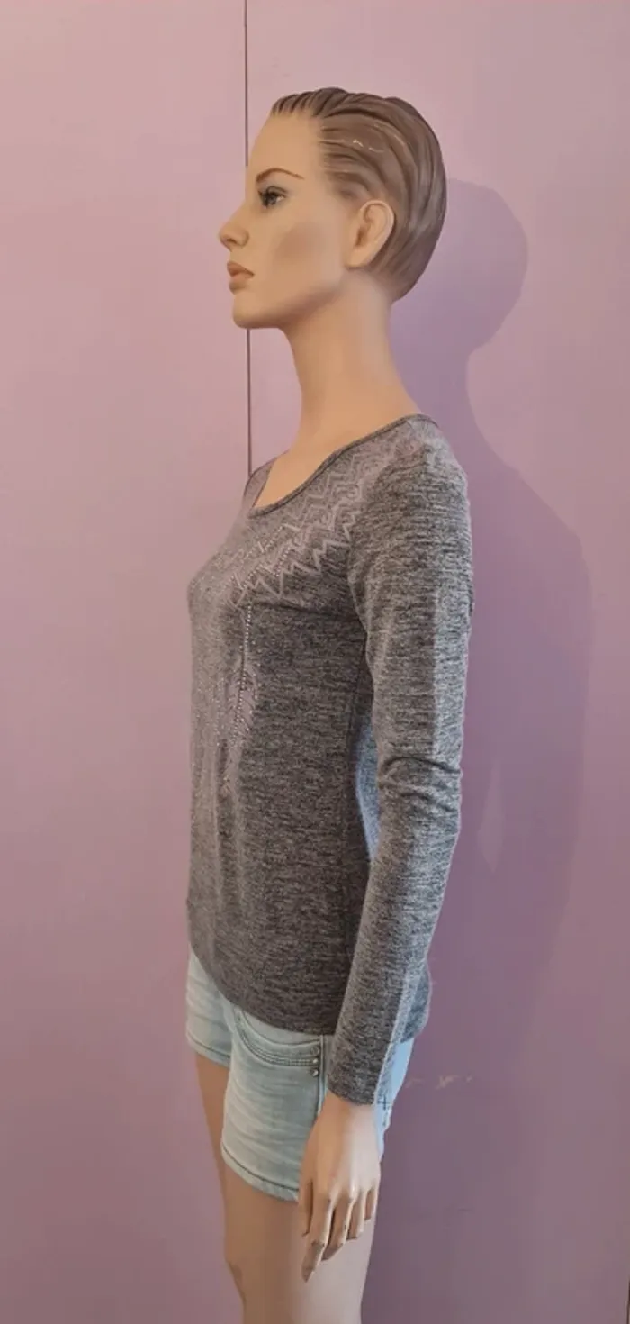 Haut femme manche longue gris clair - photo numéro 4