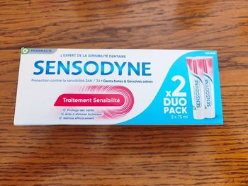 Lot de deux tubes neufs 