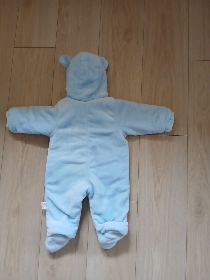 Combinaison capuche polaire 6 mois - photo numéro 2