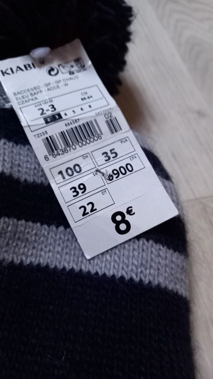 Bonnet neuf - photo numéro 2